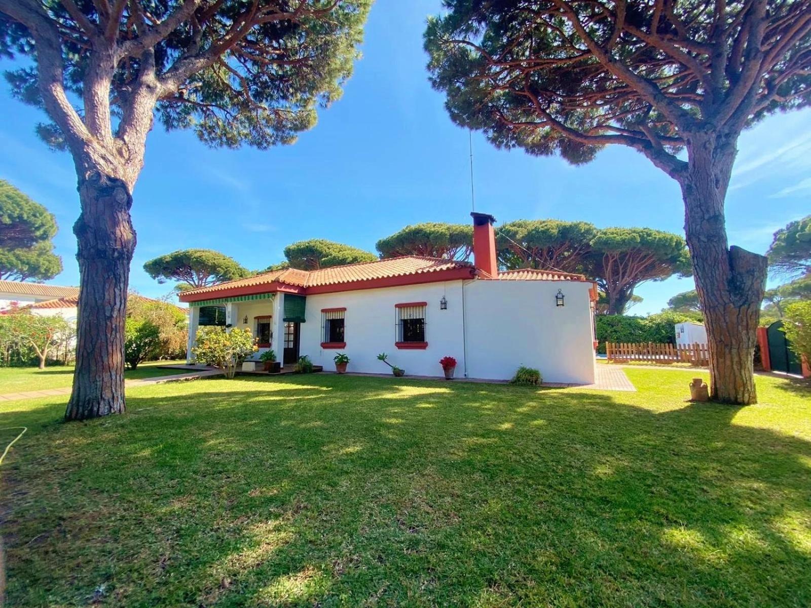Chalet Roche A 300 Metros De La Playa Eksteriør bilde
